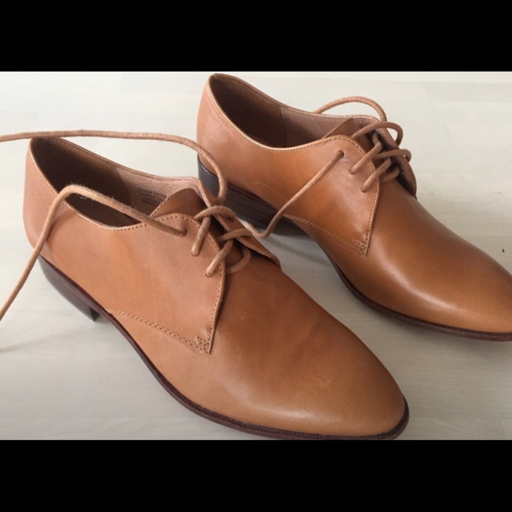 Madewell Tan Leather Lace-Up Flats